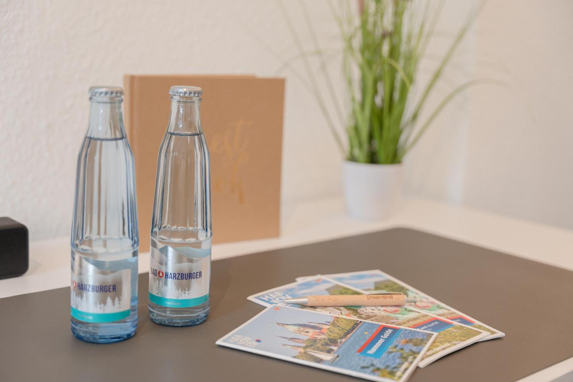 Modernes Apartment In Top Lage Komfortabel Eingerichtet Mit Arbeitsplatz Und Kueche - Geibelsuite Hannover Buitenkant foto